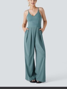 Halara Breezeful™ Backless Side Zipper Pocket Wide Leg Quick Dry Jumpsuit